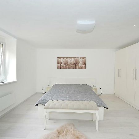 Pure Apartman Pecs Luaran gambar